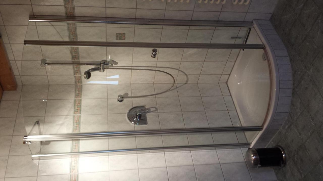 Ferienhaus Schwoerer Rheinhausen Eksteriør billede